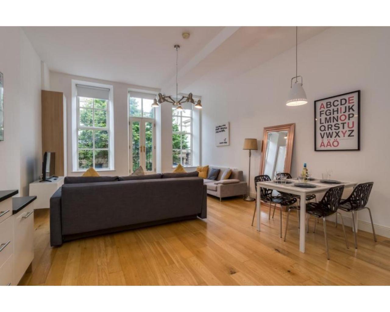Fitzrovia Mansion Apartments In Belfast'S Cathedral Quarter Bagian luar foto