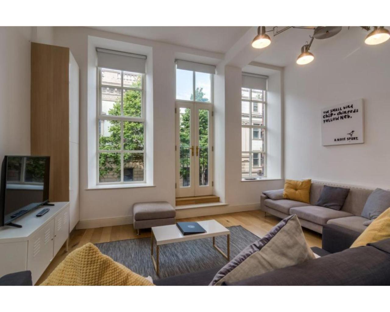 Fitzrovia Mansion Apartments In Belfast'S Cathedral Quarter Bagian luar foto