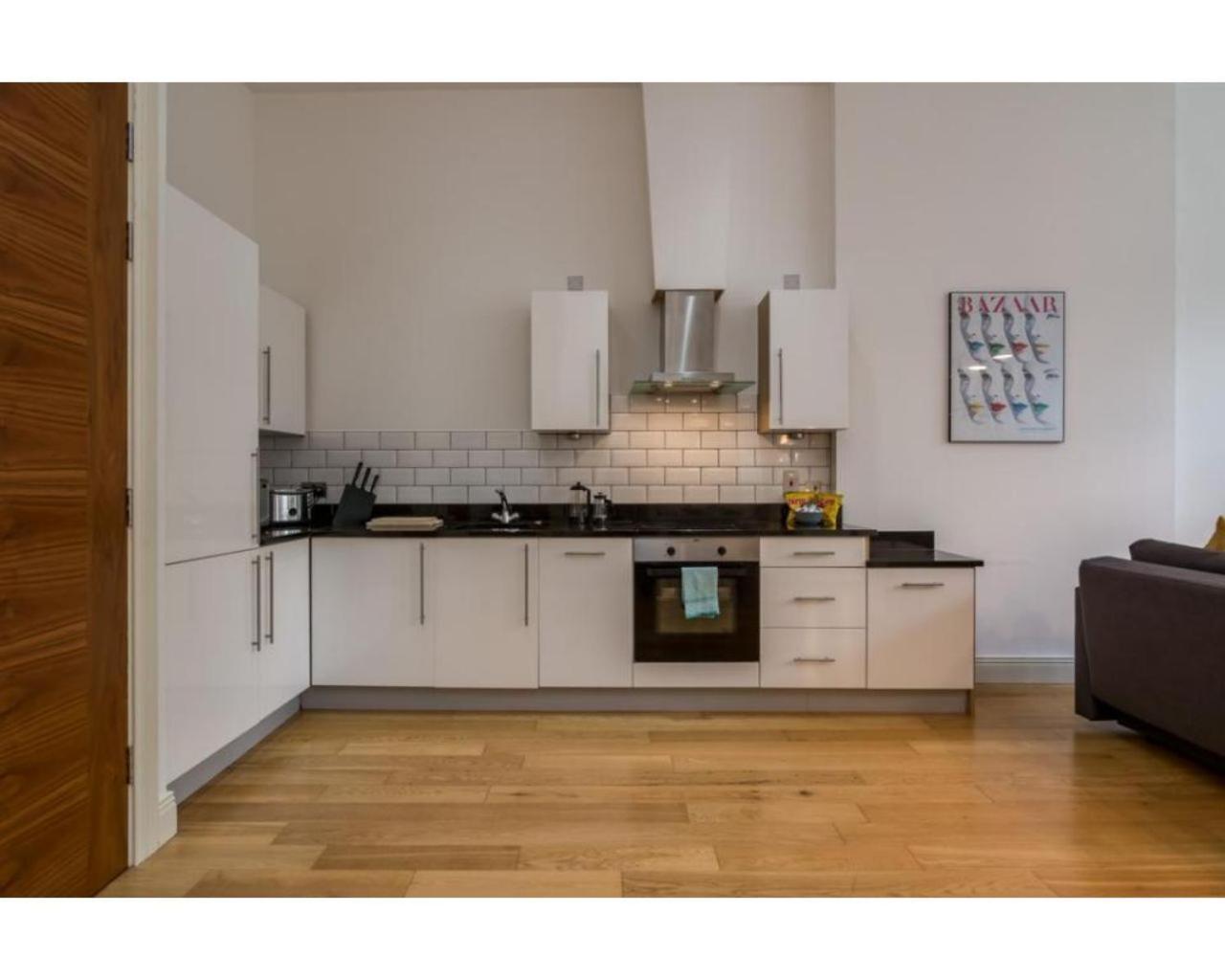 Fitzrovia Mansion Apartments In Belfast'S Cathedral Quarter Bagian luar foto