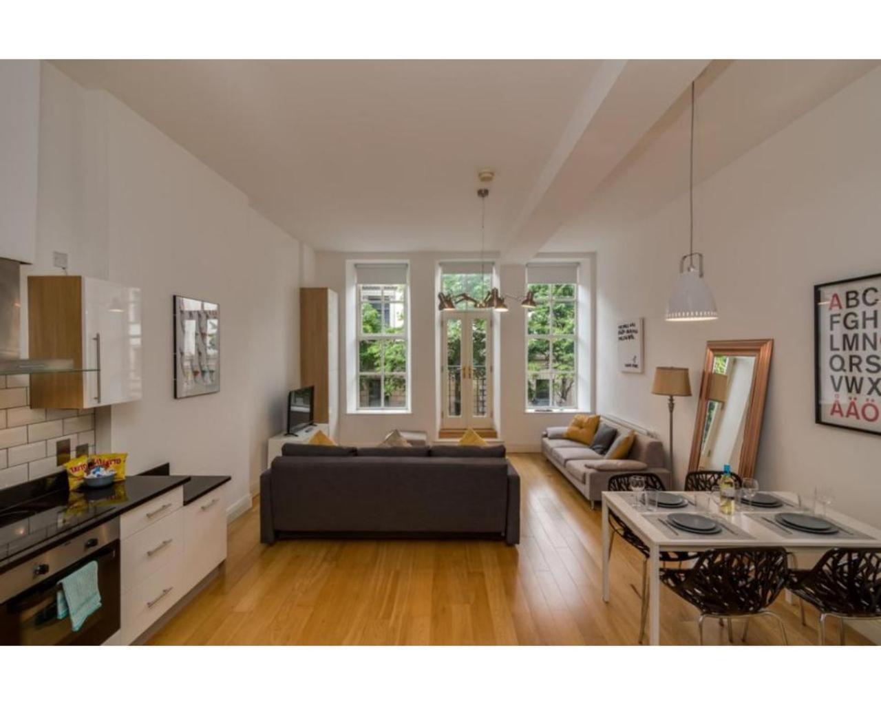 Fitzrovia Mansion Apartments In Belfast'S Cathedral Quarter Bagian luar foto