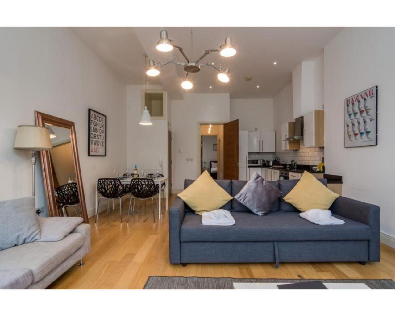Fitzrovia Mansion Apartments In Belfast'S Cathedral Quarter Bagian luar foto