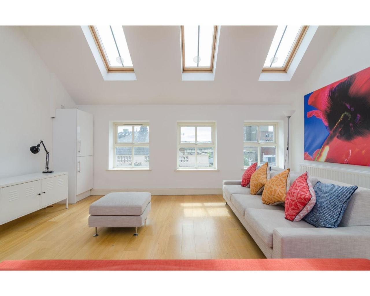 Fitzrovia Mansion Apartments In Belfast'S Cathedral Quarter Bagian luar foto